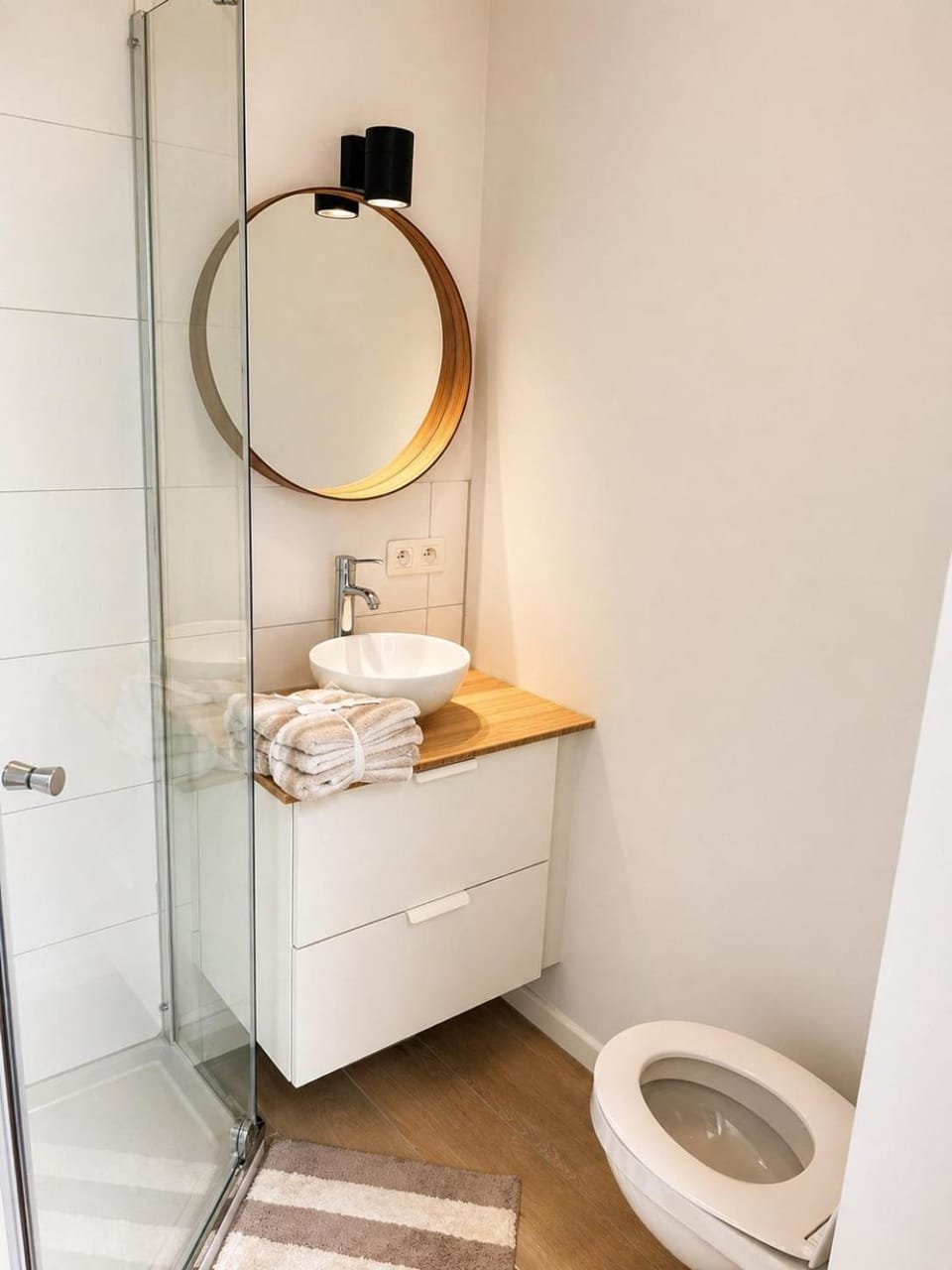 Bright Designer Apartment Sint-Niklaas Center Apartment in Flanders