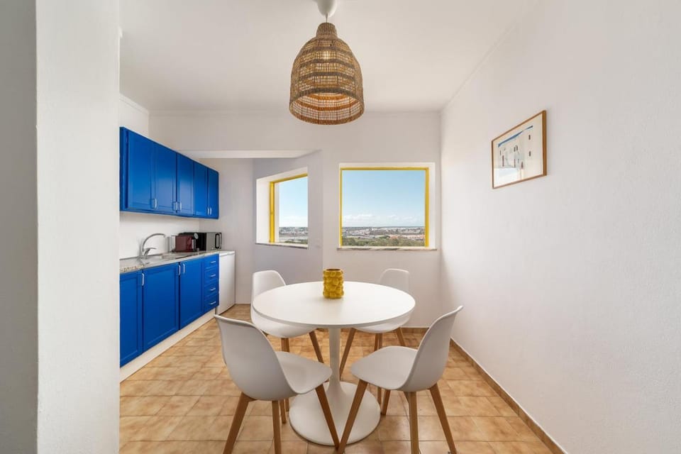 Sunny Beach Praia da Rocha Sea Views Algarve Apartment in Portimao