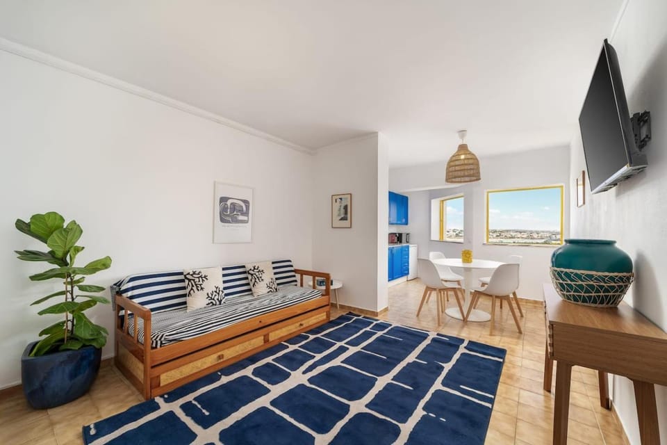 Sunny Beach Praia da Rocha Sea Views Algarve Apartment in Portimao