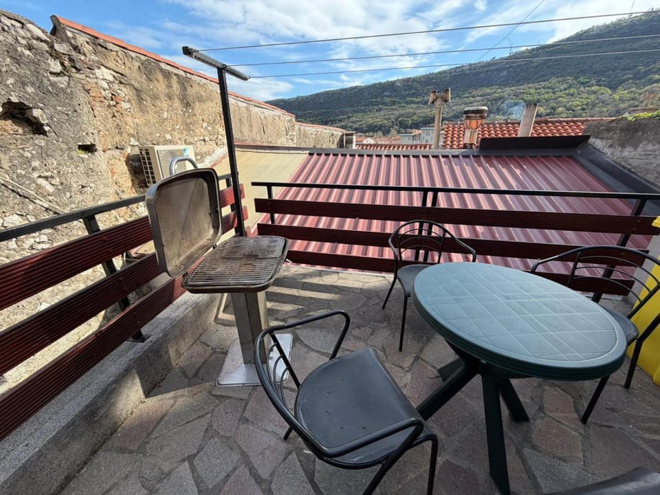 Seafront Apartment Bakar Apartment in Primorje-Gorski Kotar County