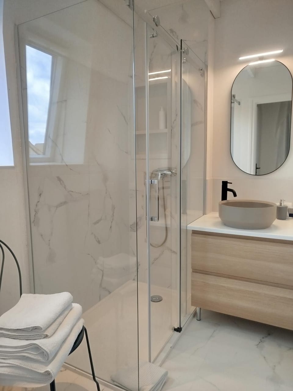 Shower, Bathroom