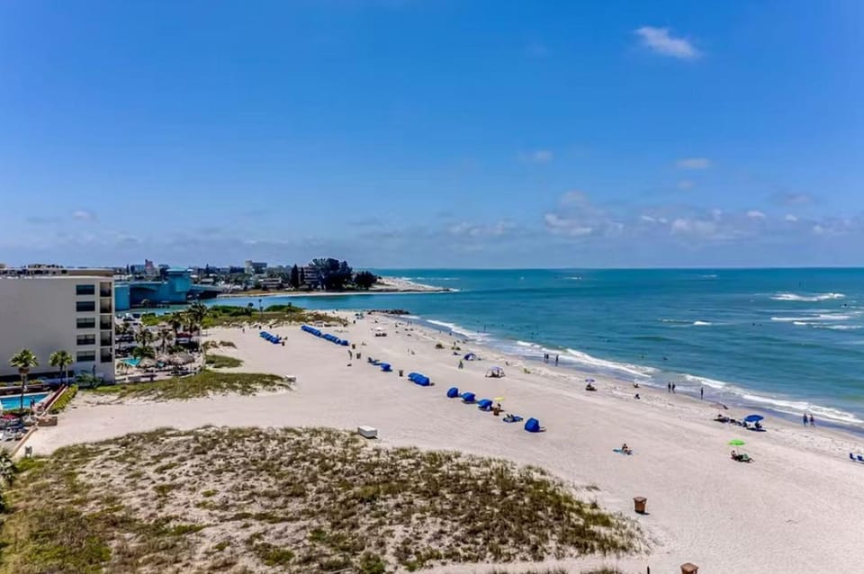 Madeira Norte 406 - Premier House in Madeira Beach