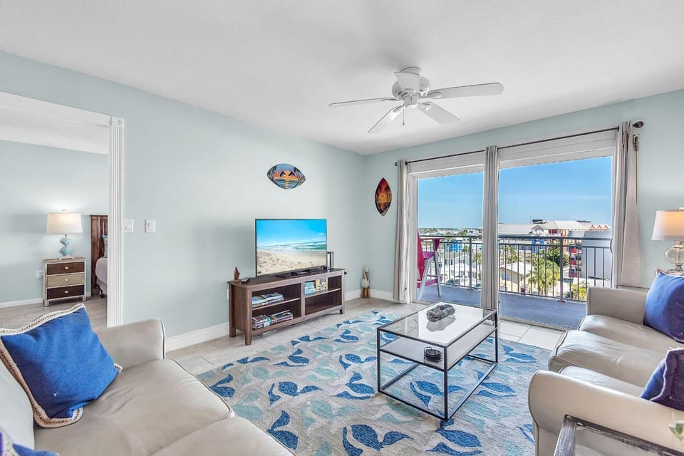 Madeira Norte 406 - Premier House in Madeira Beach