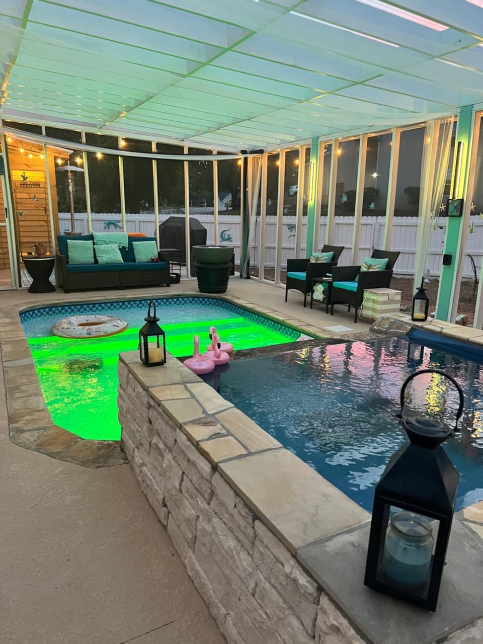 10 mi to Master heated pool spillover spa & wine House in Martinez
