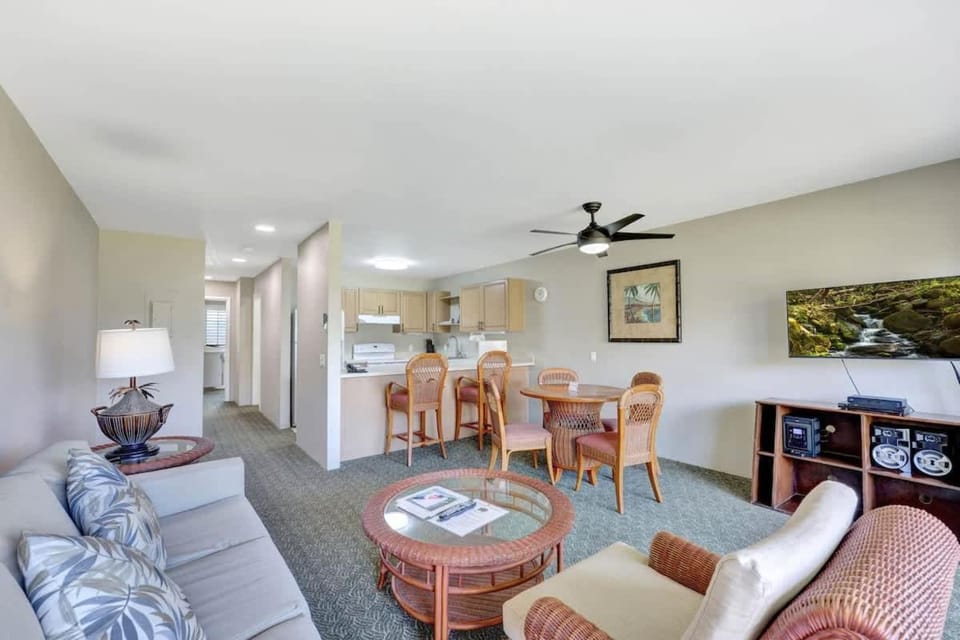 Kauai Serenity Condo Pono Kai Resort E206 House in Kapaa