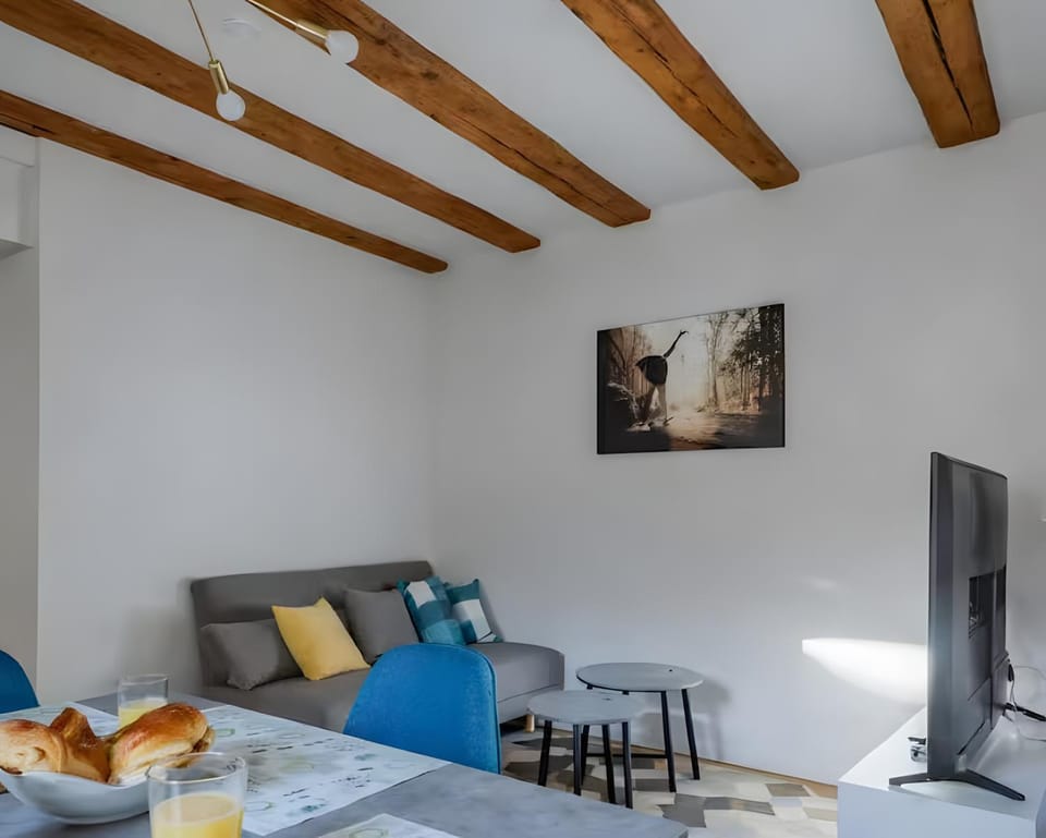 Property building, Living room