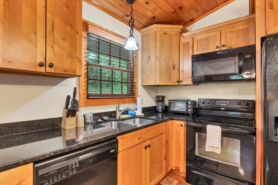 Creekside House in Great Smoky Mountains