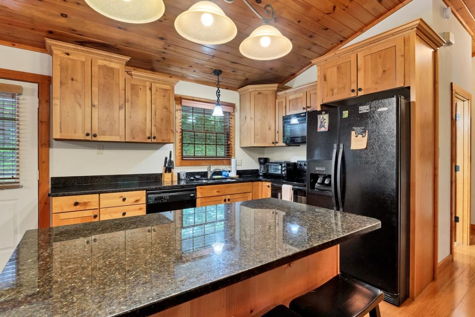 Creekside House in Great Smoky Mountains
