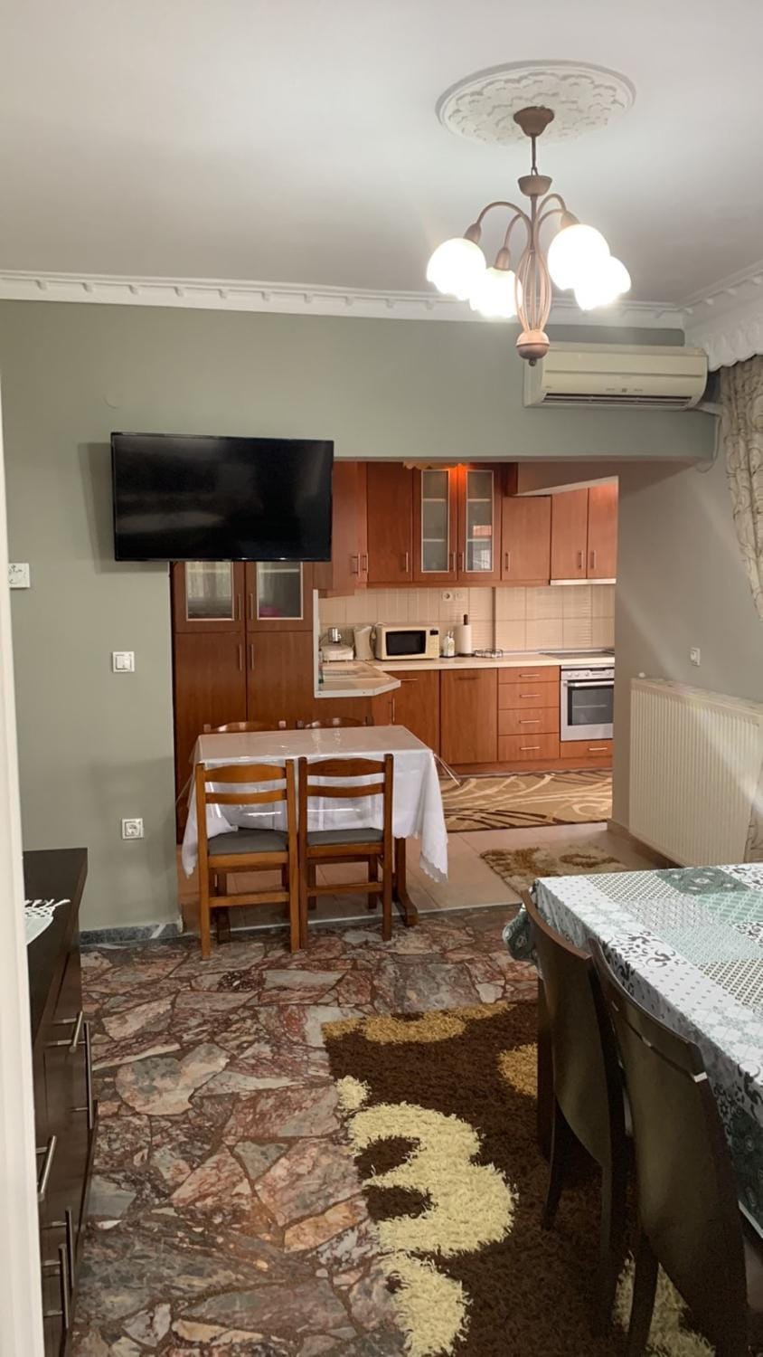 TV and multimedia, Dinner, kitchen
