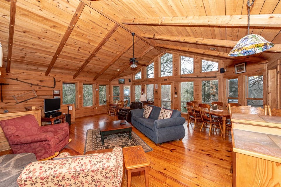 Hayloft Chalet in Townsend