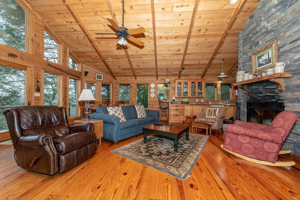 Hayloft Chalet in Townsend