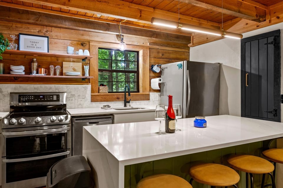 Gimme the Smokies Chalet in Great Smoky Mountains