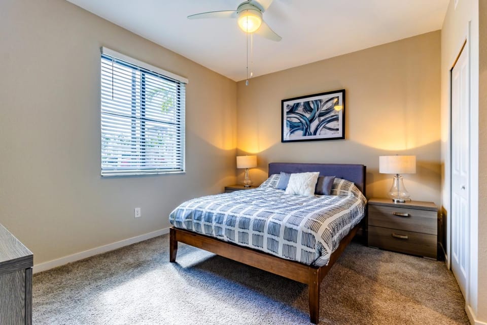 1BR Condo in Fort Myers | Pool + Gym + BBQ Apartment in Lee County