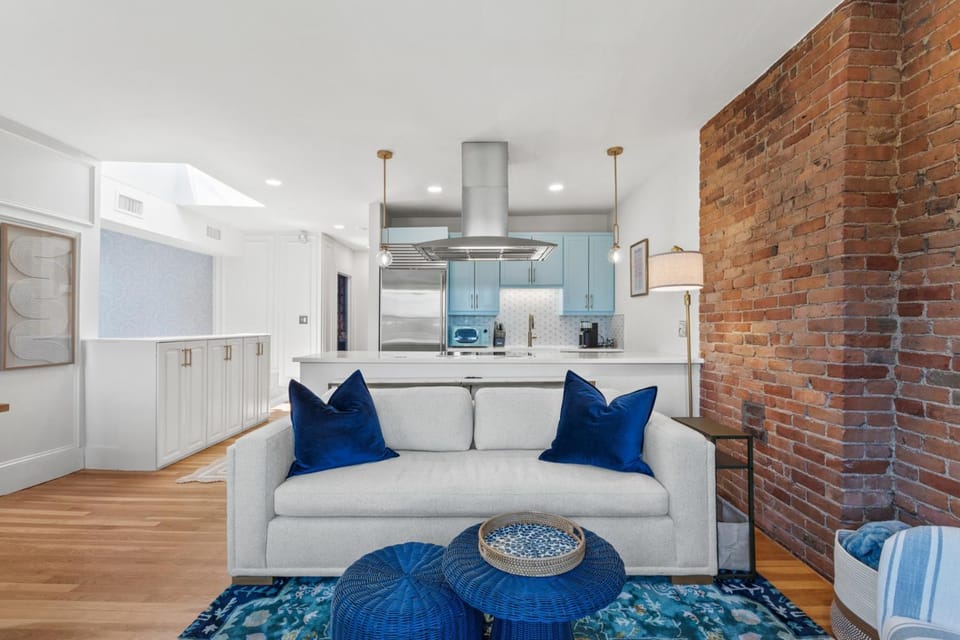 Living room, kitchen