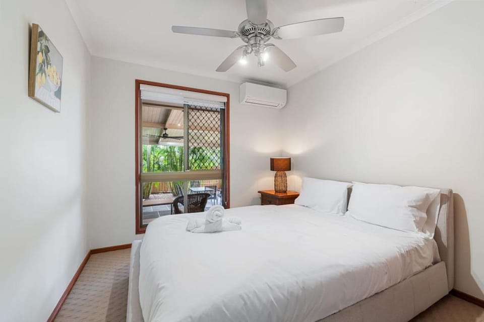 Spacious 5BR Pool Home BBQ Outdoor Entertaining House in Brisbane