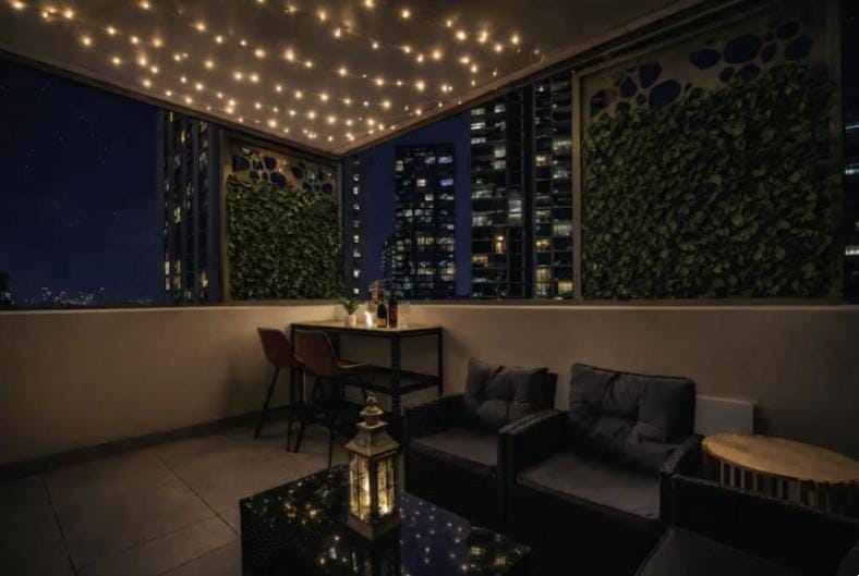 The Bowery Record Club 3BR 2Parking and Near Accor Apartment in Lidcombe
