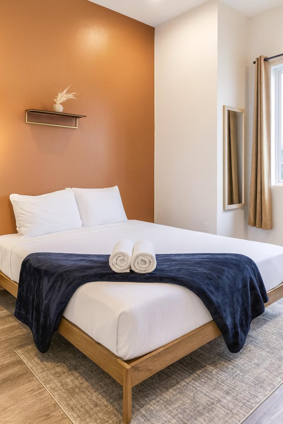 Spacious 3BR3BA Near Temple Sleeps 6 WD Wifi Apartment in Philadelphia