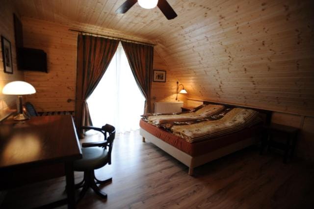 Willa pod stokiem Bolesławów Villa in Lower Silesian Voivodeship