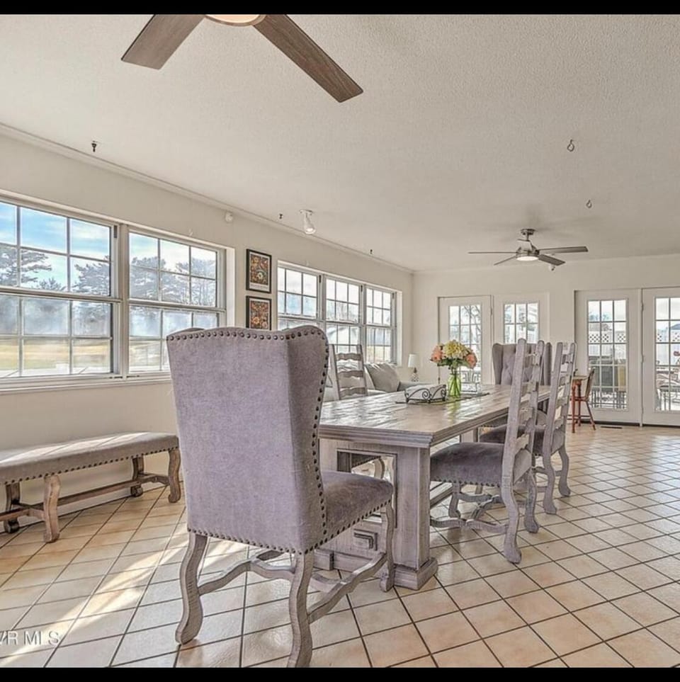 Gipson Retreat in Greeneville House in Tennessee