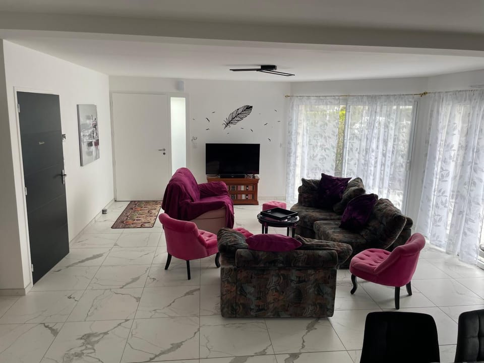 Property building, Living room