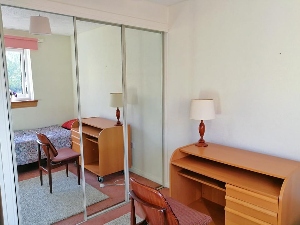 Glasgow Leyden Apartment Not in Great Condition Apartment in Glasgow
