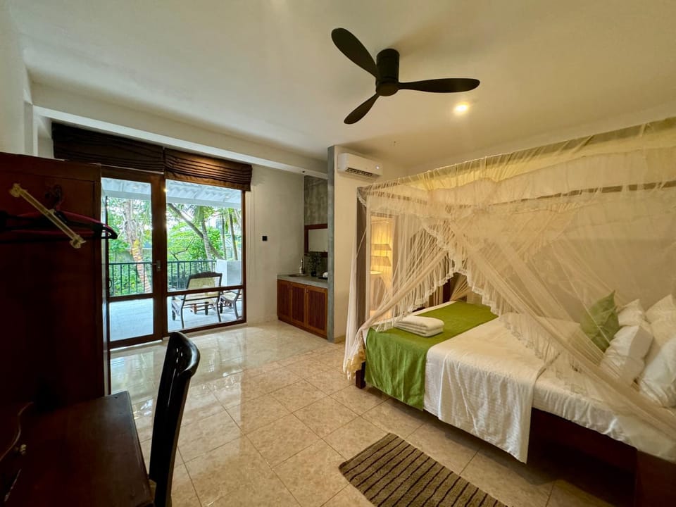 Brinkhouse Guesthouse , Unawatuna beach Bed and Breakfast in Southern Province