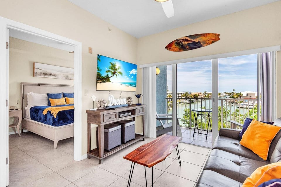 Skyline of Madeira 306 House in Madeira Beach