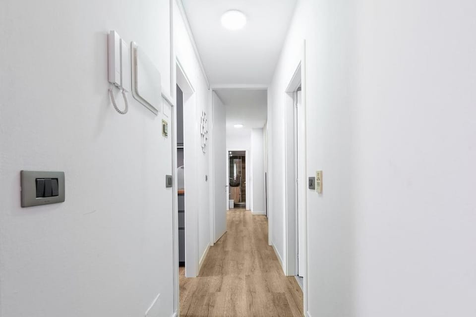 Railway Loft Design 3 room & 3 bathrooms 8 people with Garage by Immobilux Apartment in Trentino-South Tyrol