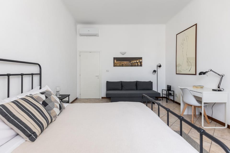 Cirenaica Comfort Home Apartment in Bologna