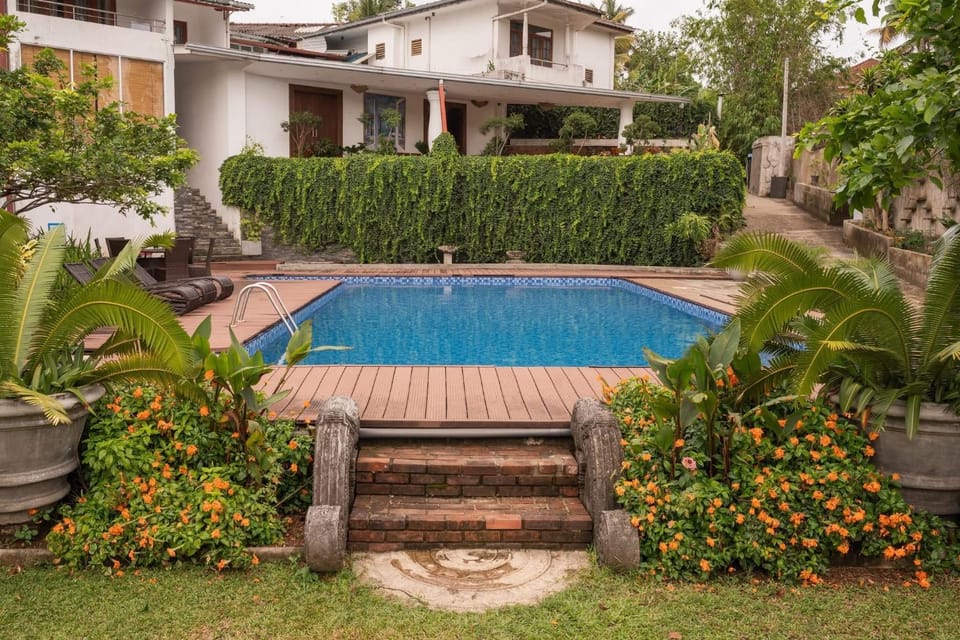 Ankola Hotel Hotel in Western Province