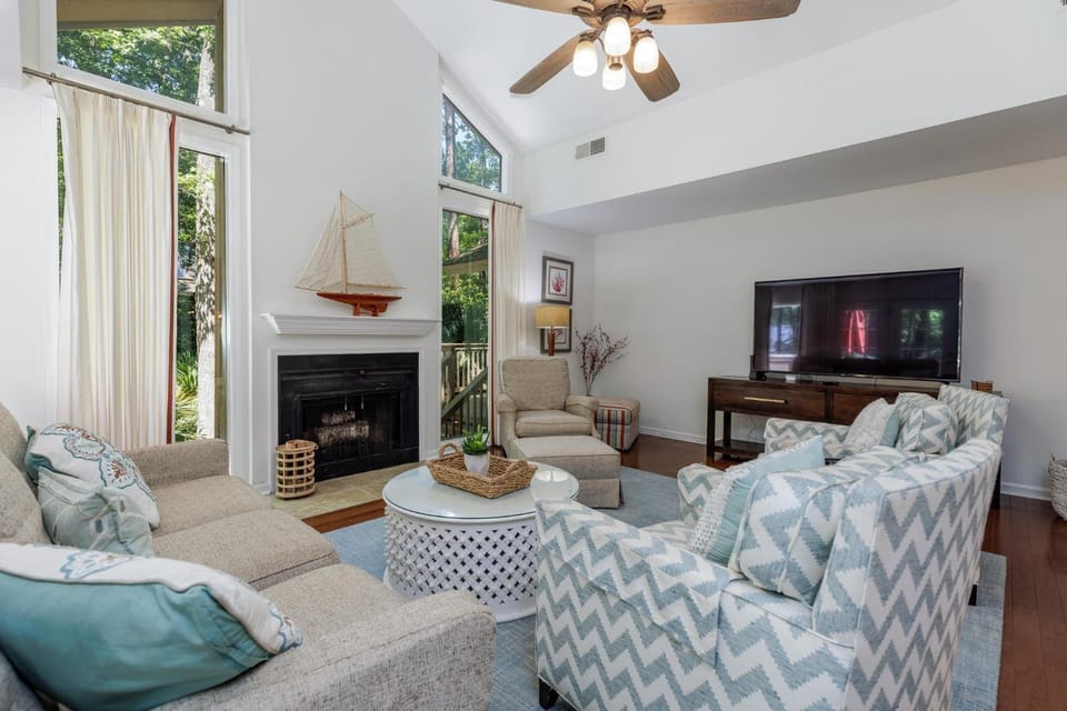 11 Hollyberry Lane House in Hilton Head Island