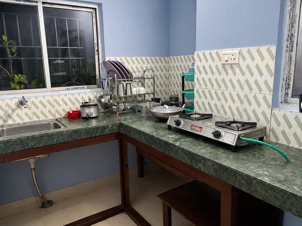 Kitchen or kitchenette, stove