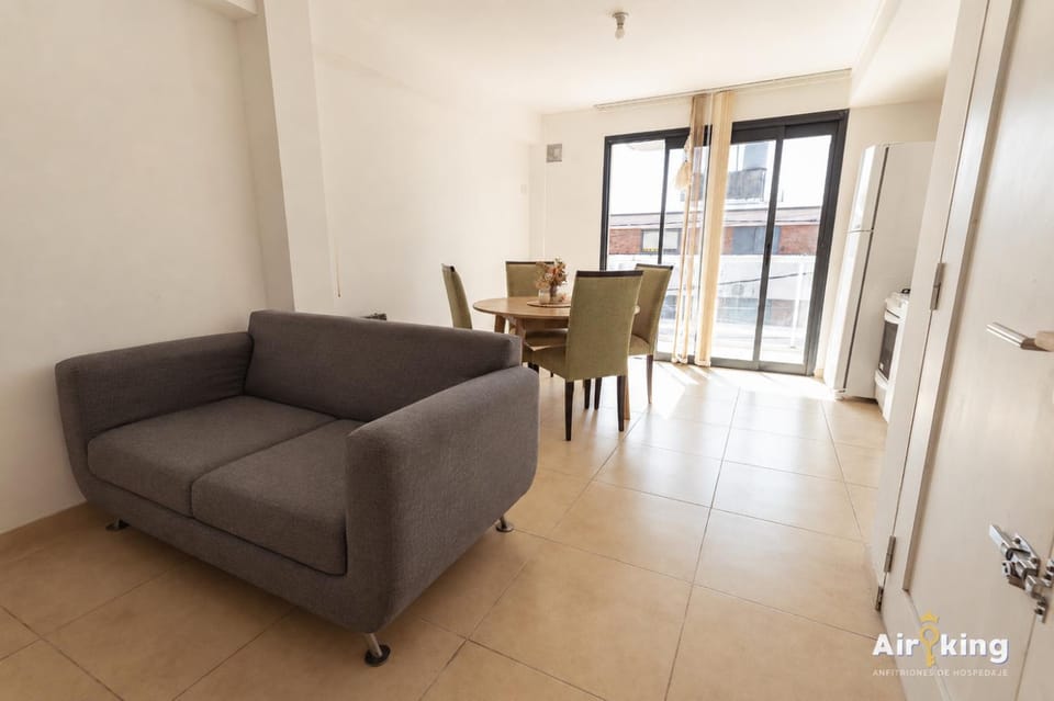 Moderno y Luminoso Cerca de Boulevard Apartment in Santa Fe