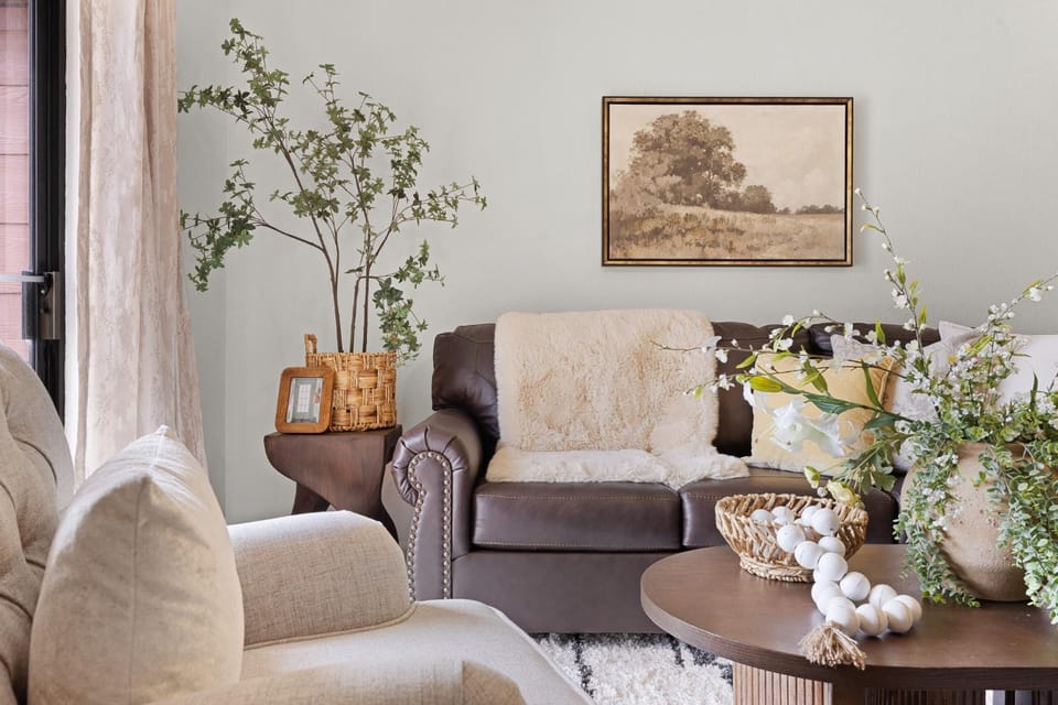 Elegant 2BR/2BA by TAMU | King | Washer & Dryer Apartment in College Station