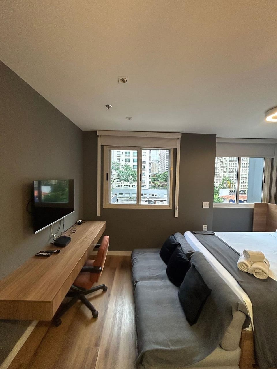 Photo of the whole room