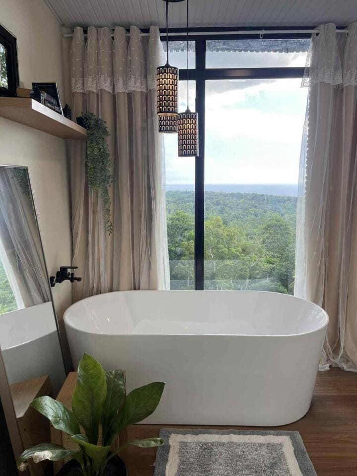 Romantic Glass Cabin w/ Hot Tub |Wi-Fi |Ocean View Cabin in Island Garden City of Samal