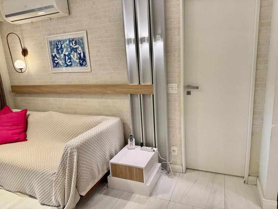Residential with services in Lagoa Apartment in Rio de Janeiro