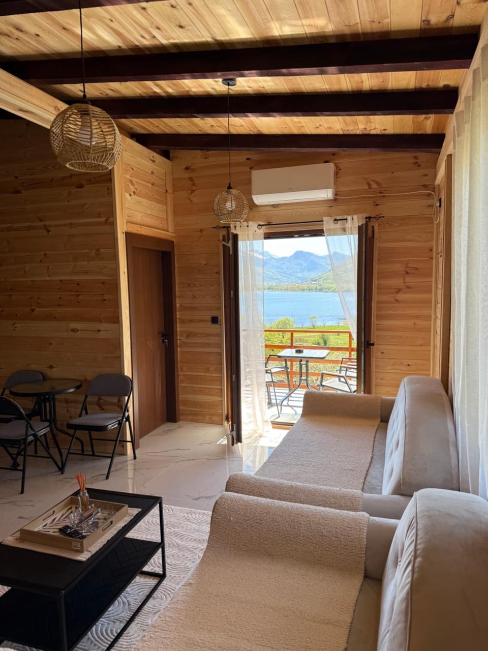 Lejna Guest House Apartment in Montenegro