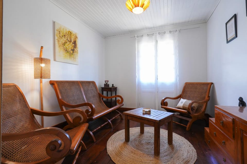 Communal lounge/ TV room, Lounge or bar, Seating area