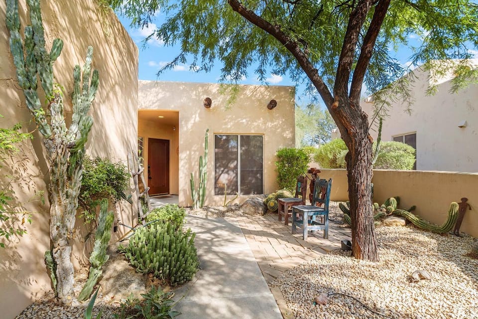 Rancho Villa House in Carefree