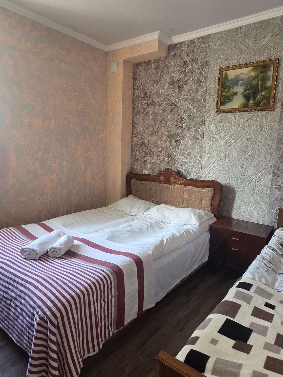 Dilijan HenEt Hotel Bed and Breakfast in Armenia