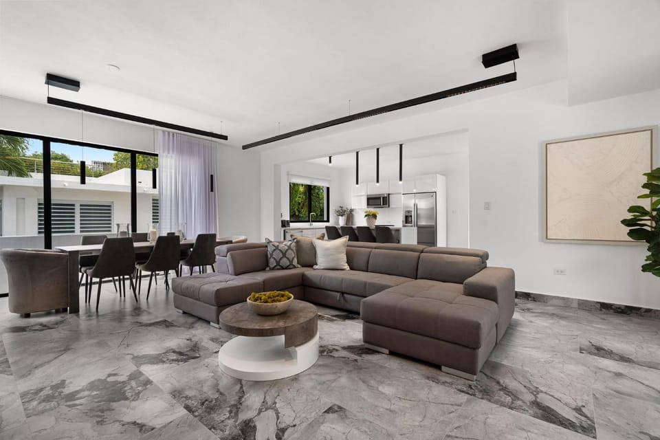 Living room, Seating area, Dining area