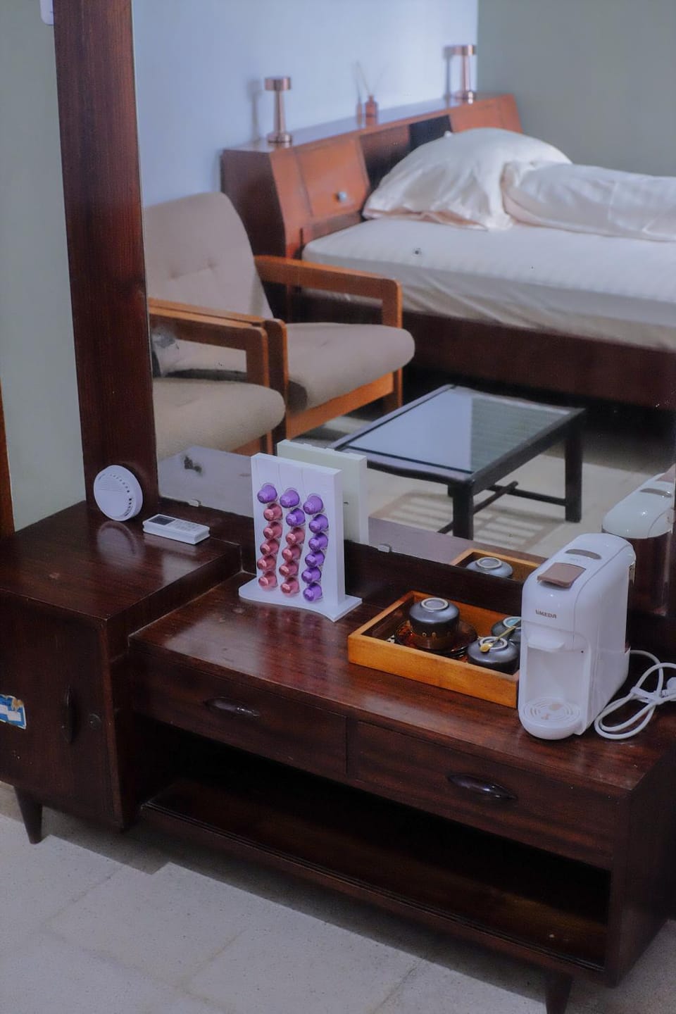 Coffee/tea facilities, Photo of the whole room