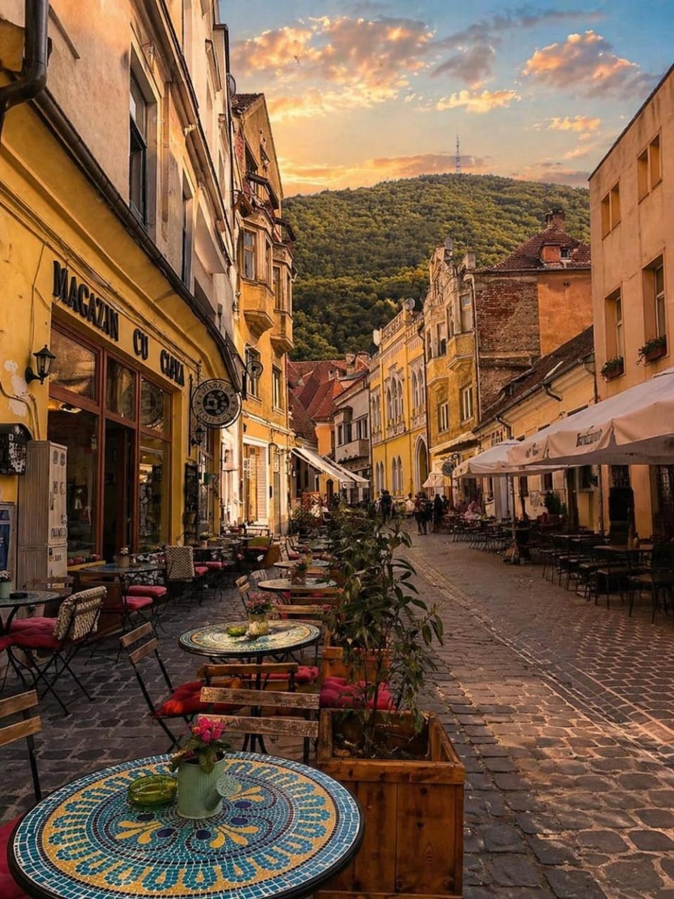 Neighbourhood, Mountain view, Street view