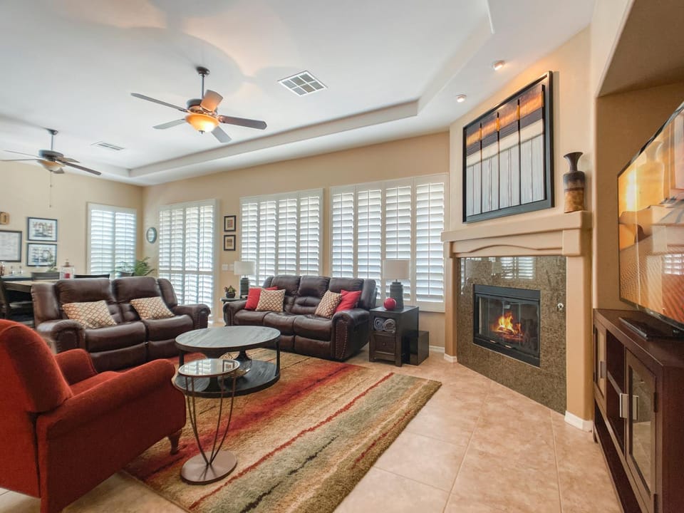 Treasure @ Trilogy House in Gilbert