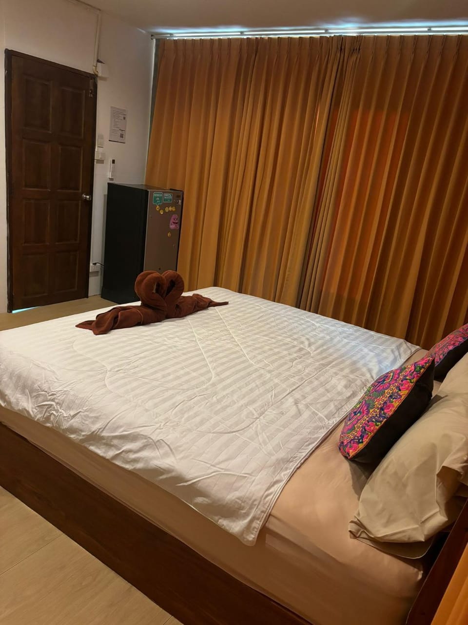 Tonmai Suites Bed and Breakfast in Krabi Changwat