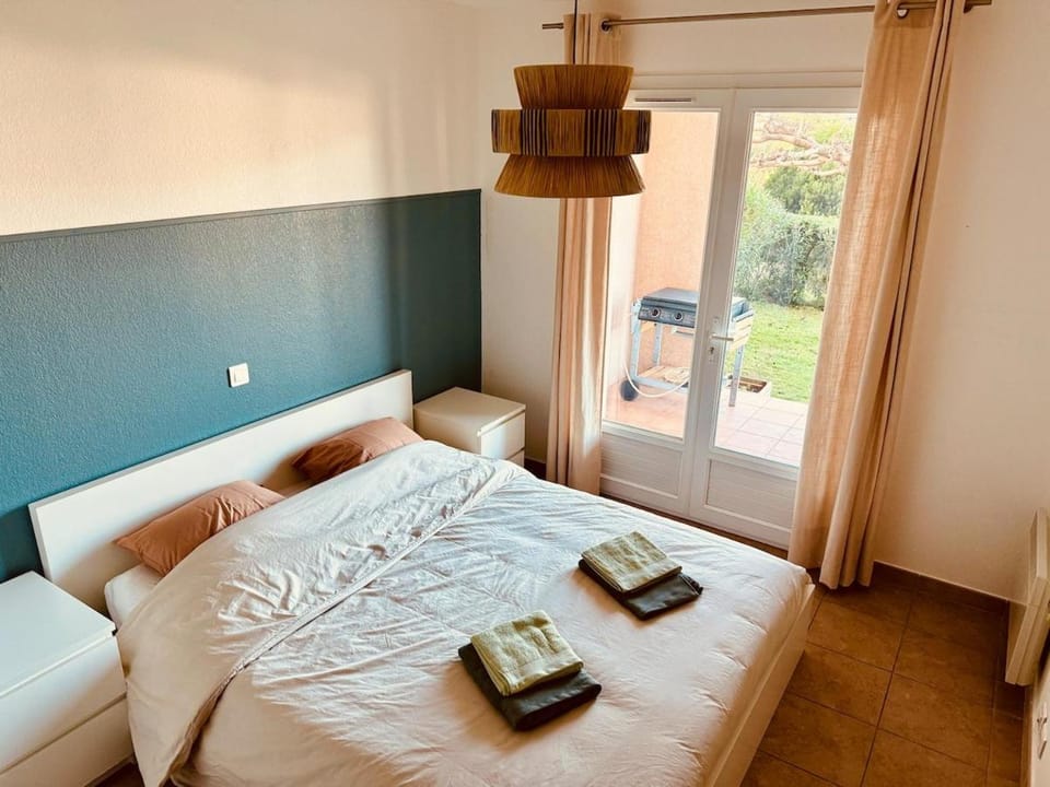 3 chambres avec jardin, vue mer, piscine et tennis Apartment in Propriano