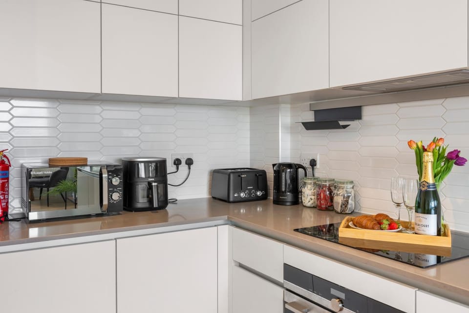 Kitchen or kitchenette, toaster