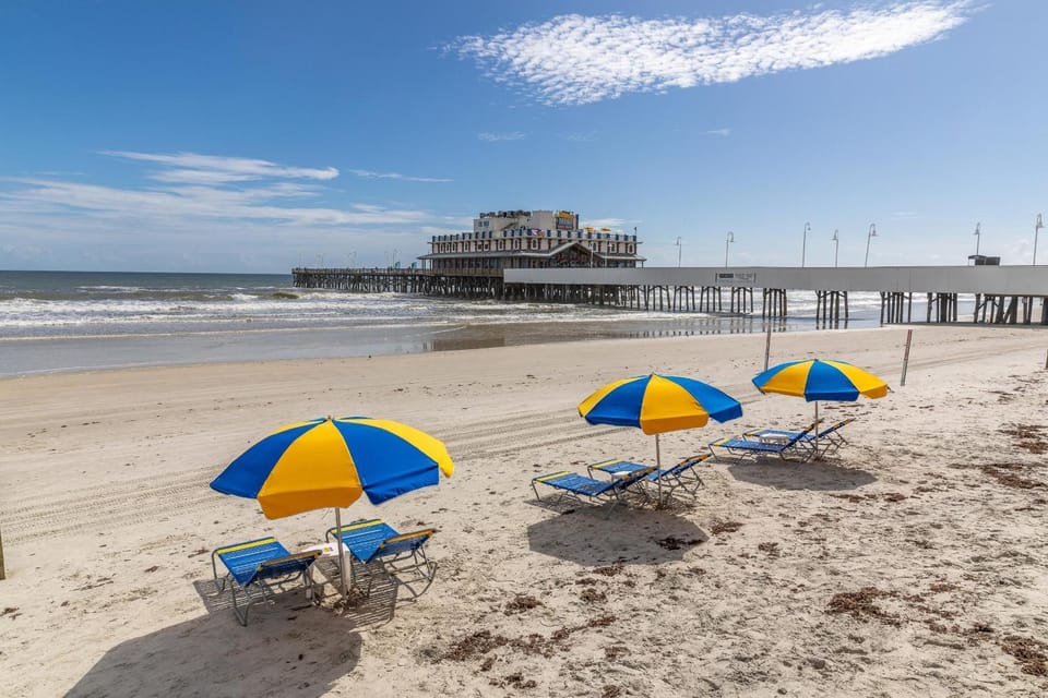 Oasis 7 House in Daytona Beach Shores
