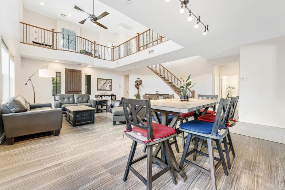 Westwing Retreat House in Peoria